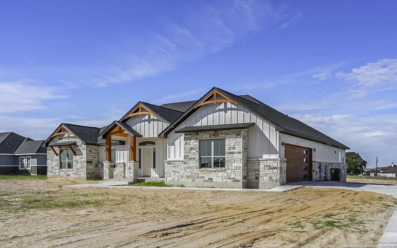 104 Estates, La Vernia, TX 78121, 4 Bedrooms Bedrooms, ,3 BathroomsBathrooms,Residential,For Sale,104 Estates,0,1896984