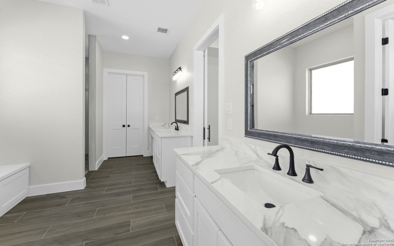 104 Estates, La Vernia, TX 78121, 4 Bedrooms Bedrooms, ,3 BathroomsBathrooms,Residential,For Sale,104 Estates,0,1896984