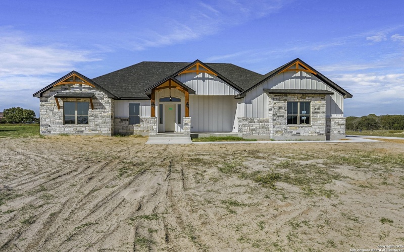 104 Estates, La Vernia, TX 78121, 4 Bedrooms Bedrooms, ,3 BathroomsBathrooms,Residential,For Sale,104 Estates,0,1896984