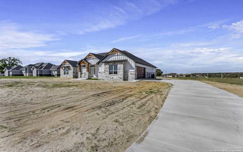 104 Estates, La Vernia, TX 78121, 4 Bedrooms Bedrooms, ,3 BathroomsBathrooms,Residential,For Sale,104 Estates,0,1896984