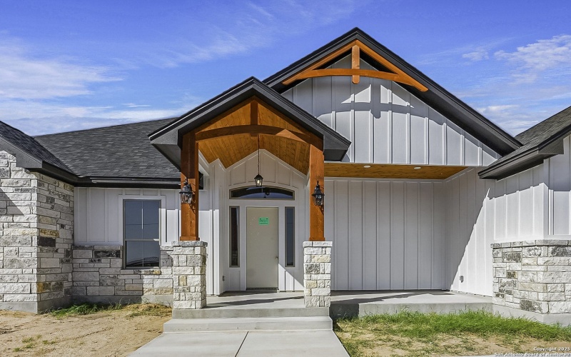 104 Estates, La Vernia, TX 78121, 4 Bedrooms Bedrooms, ,3 BathroomsBathrooms,Residential,For Sale,104 Estates,0,1896984