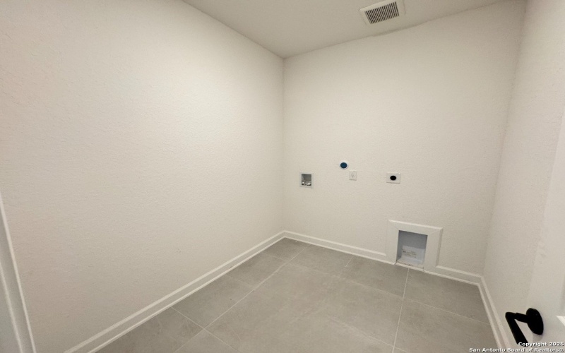 180 Heidi Hill, Castroville, TX 78253, 3 Bedrooms Bedrooms, ,2 BathroomsBathrooms,Residential,For Sale,180 Heidi Hill,0,1908030