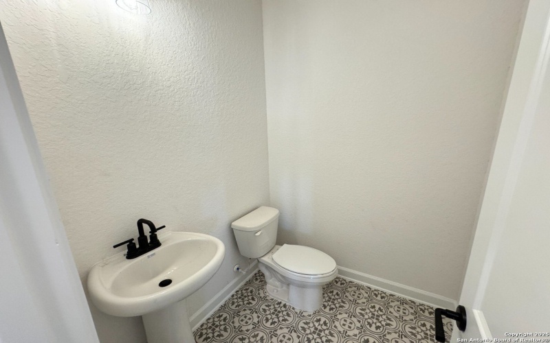 180 Heidi Hill, Castroville, TX 78253, 3 Bedrooms Bedrooms, ,2 BathroomsBathrooms,Residential,For Sale,180 Heidi Hill,0,1908030