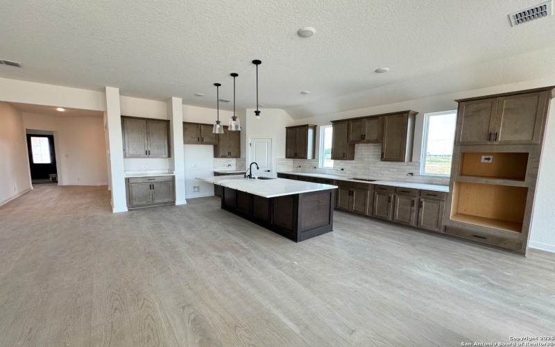 180 Heidi Hill, Castroville, TX 78253, 3 Bedrooms Bedrooms, ,2 BathroomsBathrooms,Residential,For Sale,180 Heidi Hill,0,1908030