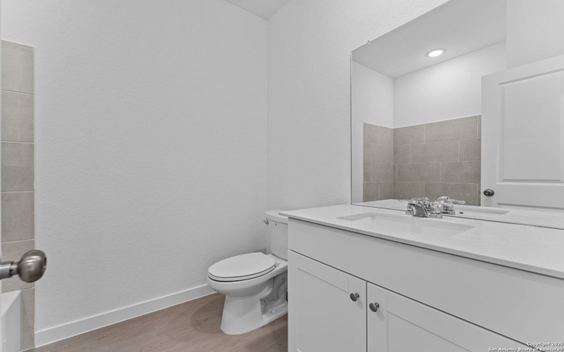 14807 Taradeau, San Antonio, TX 78254, 4 Bedrooms Bedrooms, ,3 BathroomsBathrooms,Residential,For Sale,14807 Taradeau,0,1895965