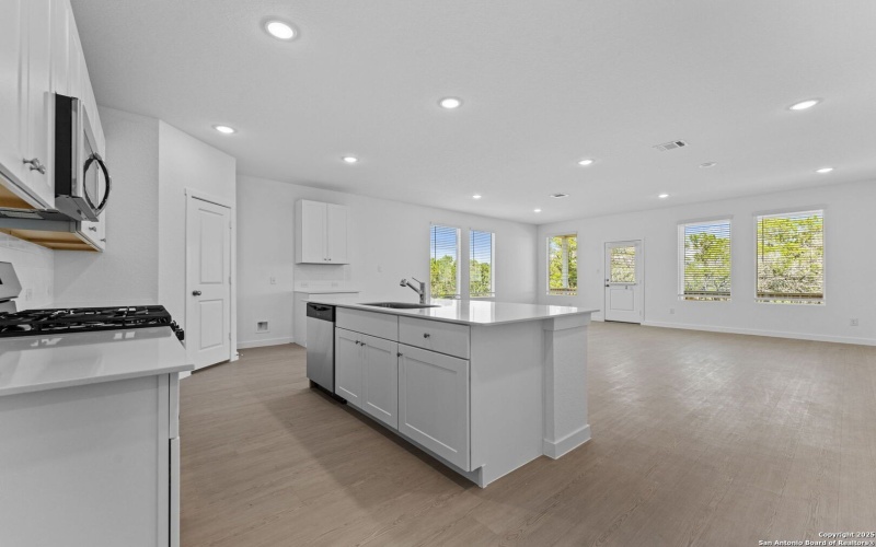 14807 Taradeau, San Antonio, TX 78254, 4 Bedrooms Bedrooms, ,3 BathroomsBathrooms,Residential,For Sale,14807 Taradeau,0,1895965