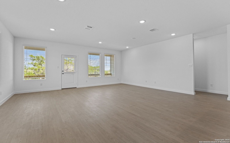 14807 Taradeau, San Antonio, TX 78254, 4 Bedrooms Bedrooms, ,3 BathroomsBathrooms,Residential,For Sale,14807 Taradeau,0,1895965