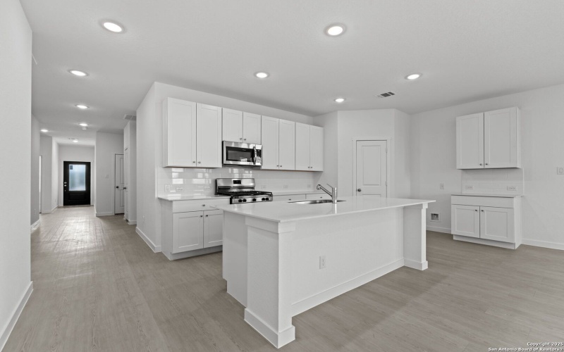 14938 Taradeau, San Antonio, TX 78254, 4 Bedrooms Bedrooms, ,3 BathroomsBathrooms,Residential,For Sale,14938 Taradeau,0,1895996