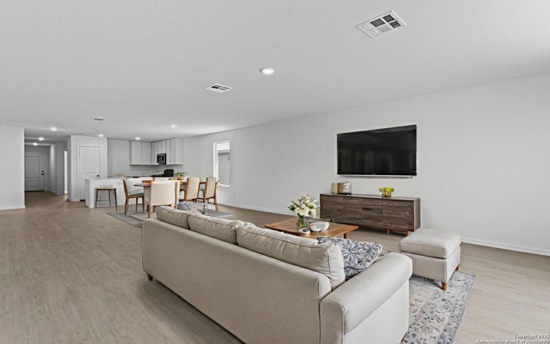 105 Autumn Trail, Floresville, TX 78114, 4 Habitaciones Habitaciones , ,2 BañosBaños,Residential,En Venta,105 Autumn Trail,0,1896065