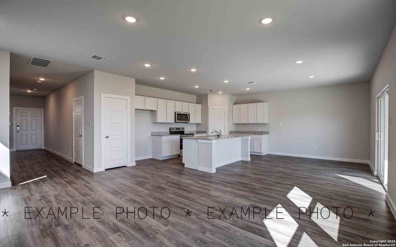 9006 Sand Dune, San Antonio, TX 78222, 4 Habitaciones Habitaciones , ,2 BañosBaños,Residential,En Venta,9006 Sand Dune,0,1914560