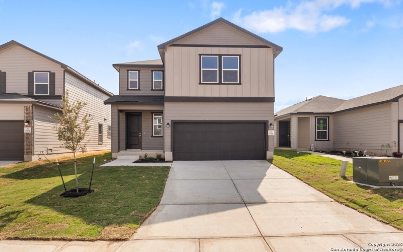 814 BIFURCATE BEND, San Antonio, TX 78221, 4 Habitaciones Habitaciones , ,2 BañosBaños,Residential,En Venta,814 BIFURCATE BEND,0,1911499