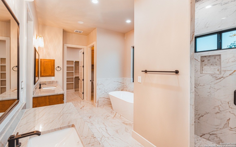 136 Hondo Ridge, La Vernia, TX 78121, 4 Bedrooms Bedrooms, ,3 BathroomsBathrooms,Residential,For Sale,136 Hondo Ridge,0,1912327