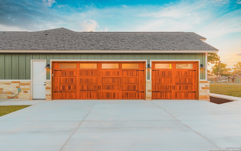 136 Hondo Ridge, La Vernia, TX 78121, 4 Bedrooms Bedrooms, ,3 BathroomsBathrooms,Residential,For Sale,136 Hondo Ridge,0,1912327