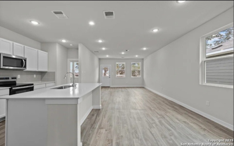 15538 Doublecreek Dr, San Antonio, TX 78253, 4 Bedrooms Bedrooms, ,2 BathroomsBathrooms,Residential,For Sale,15538 Doublecreek Dr,0,1914196