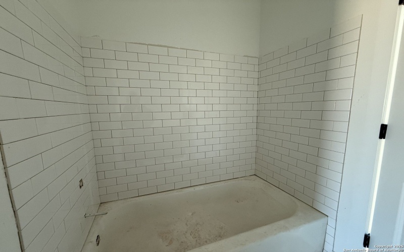 14810 Lower Pass, San Antonio, TX 78252, 4 Bedrooms Bedrooms, ,3 BathroomsBathrooms,Residential,For Sale,14810 Lower Pass,0,1916205