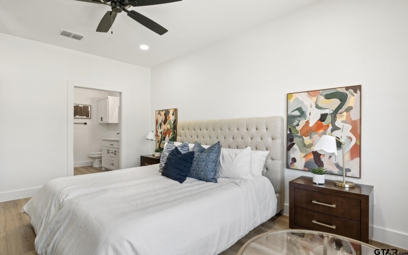 188 W 17th, Mount Pleasant, TX 75455, 3 Habitaciones Habitaciones , ,2 BañosBaños,Residential,En Venta,188 W 17th,25006598