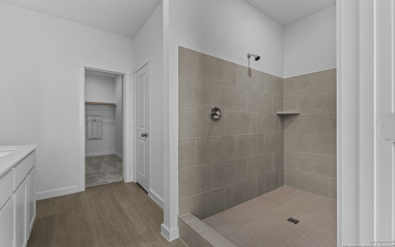 726 Bee Ridge Pt, New Braunfels, TX 78130, 4 Bedrooms Bedrooms, ,2 BathroomsBathrooms,Residential,For Sale,726 Bee Ridge Pt,0,1926415