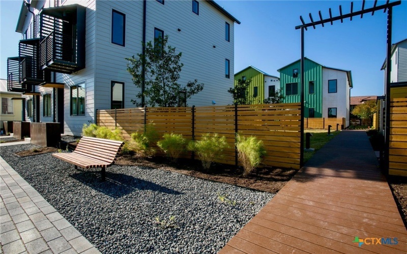 102 Lively Lane unit: B #B, San Marcos, TX 78666, 2 Habitaciones Habitaciones , ,1 BañoBaños,Residential,En Venta,102 Lively Lane unit: B,0,576030