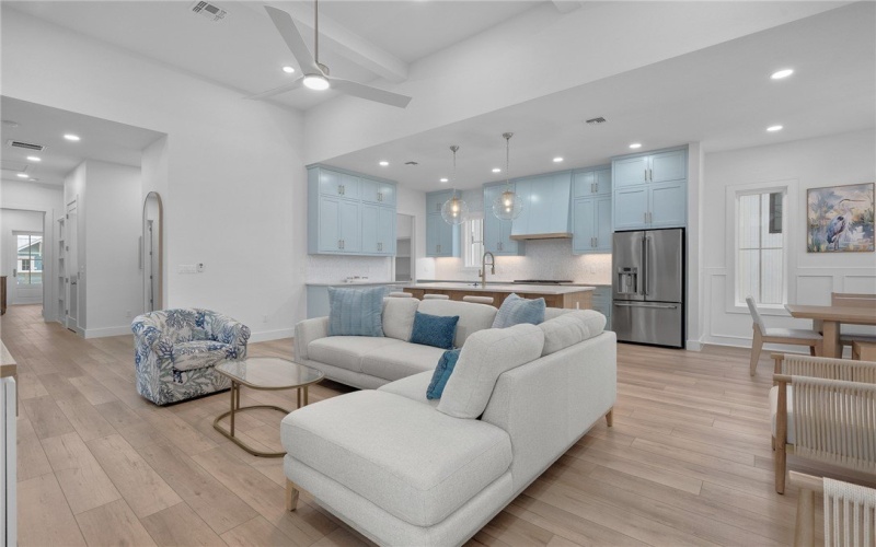 513 Sunrise Avenue, Port Aransas, TX 78373, 4 Bedrooms Bedrooms, ,5 BathroomsBathrooms,Residential,For Sale,513 Sunrise Avenue,0,468566