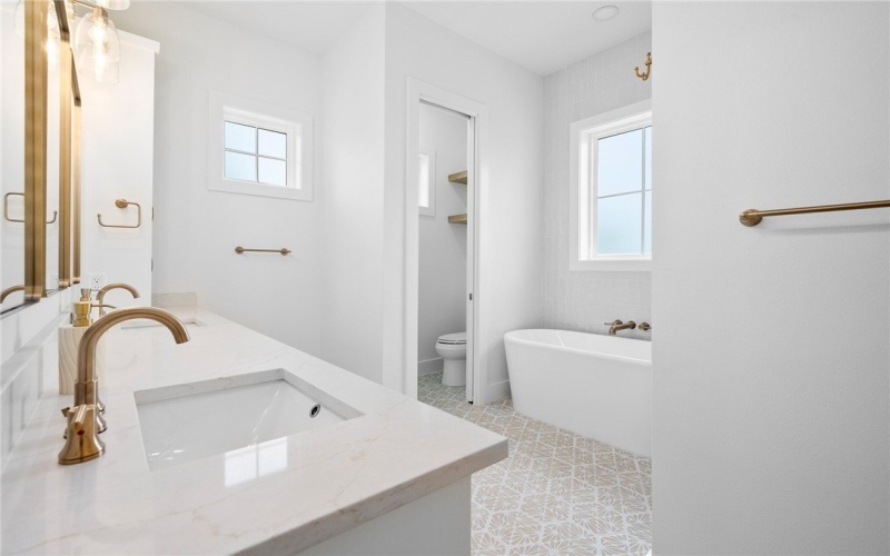 513 Sunrise Avenue, Port Aransas, TX 78373, 4 Bedrooms Bedrooms, ,5 BathroomsBathrooms,Residential,For Sale,513 Sunrise Avenue,0,468566