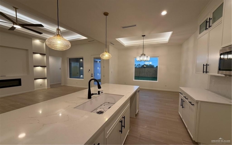 4220 Carol Lane, Edinburg, TX 78541, 3 Habitaciones Habitaciones , ,2 BañosBaños,Residential,En Venta,4220 Carol Lane,0,488195