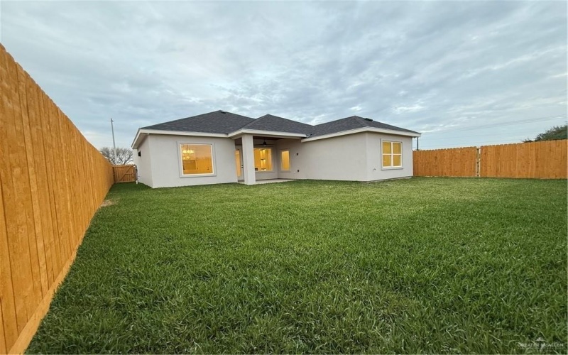 4220 Carol Lane, Edinburg, TX 78541, 3 Habitaciones Habitaciones , ,2 BañosBaños,Residential,En Venta,4220 Carol Lane,0,488195