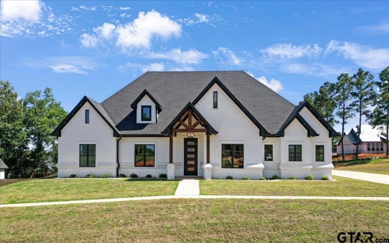 12255 Oak Grove Drive, Tyler, TX 75706, 4 Bedrooms Bedrooms, ,2 BathroomsBathrooms,Residential,For Sale,12255 Oak Grove Drive,0,25017415