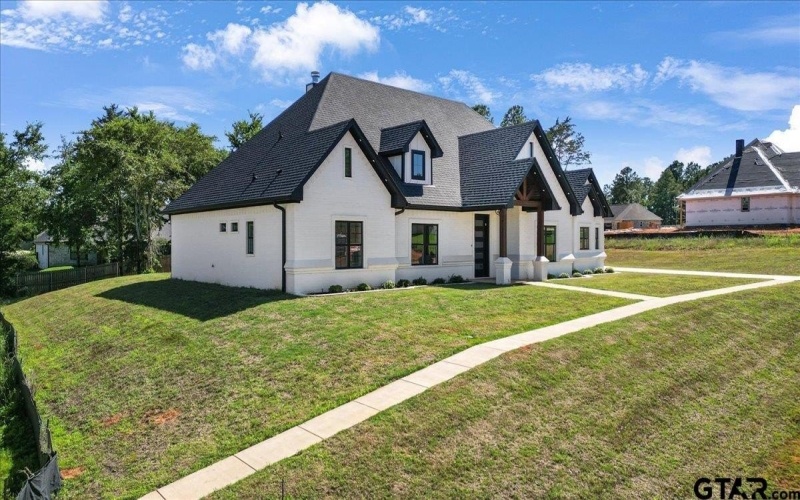 12255 Oak Grove Drive, Tyler, TX 75706, 4 Bedrooms Bedrooms, ,2 BathroomsBathrooms,Residential,For Sale,12255 Oak Grove Drive,0,25017415