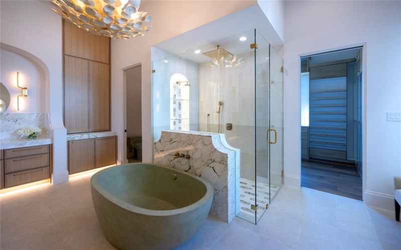 1824 Riviera Lane, Southlake, TX 76092, 4 Habitaciones Habitaciones , ,5 BañosBaños,Residential,En Venta,1824 Riviera Lane,0,21105093