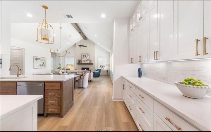 5102 Greenstone Way, Bryan, TX 77802, 3 Habitaciones Habitaciones , ,3 BañosBaños,Residential,En Venta,5102 Greenstone Way,0,25012718