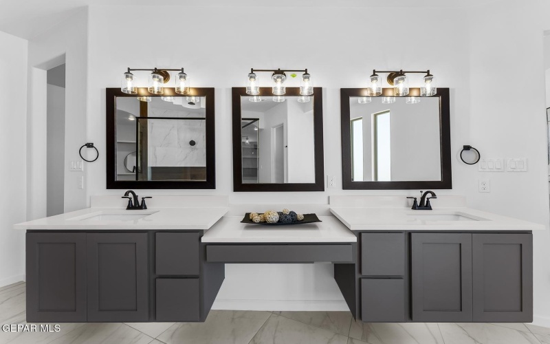 160 Johnny Telles Drive, Clint, TX 79836, 4 Bedrooms Bedrooms, ,3 BathroomsBathrooms,Residential,For Sale,160 Johnny Telles Drive,0,934654