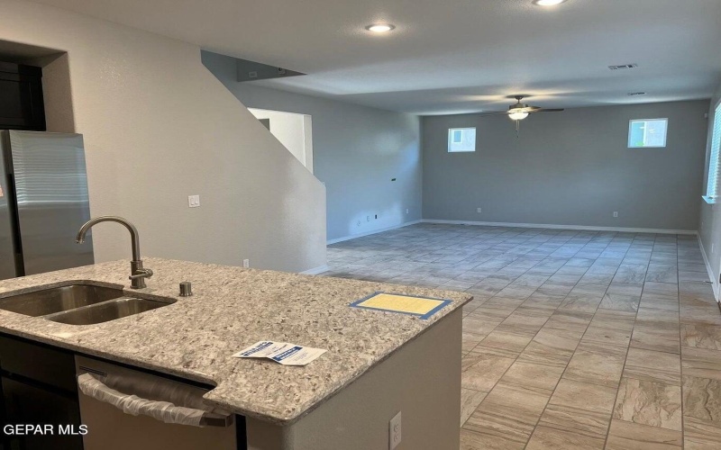 12708 Golden Canyon Drive, El Paso, TX 79928, 4 Bedrooms Bedrooms, ,2 BathroomsBathrooms,Residential,For Sale,12708 Golden Canyon Drive,0,934660