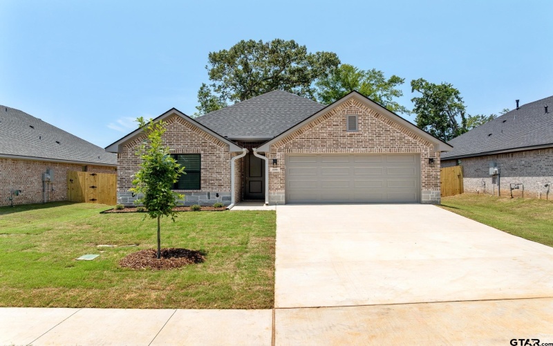 2249 Dogwood Park Blvd, Tyler, TX 75707, 3 Bedrooms Bedrooms, ,2 BathroomsBathrooms,Residential,For Sale,2249 Dogwood Park Blvd,0,25017417