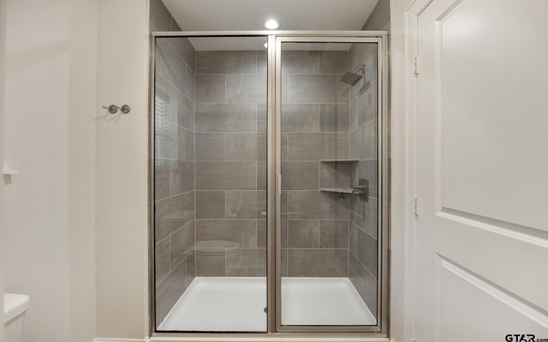 2249 Dogwood Park Blvd, Tyler, TX 75707, 3 Bedrooms Bedrooms, ,2 BathroomsBathrooms,Residential,For Sale,2249 Dogwood Park Blvd,0,25017417