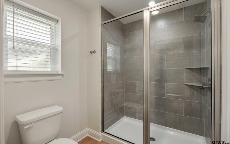 2249 Dogwood Park Blvd, Tyler, TX 75707, 3 Bedrooms Bedrooms, ,2 BathroomsBathrooms,Residential,For Sale,2249 Dogwood Park Blvd,0,25017417