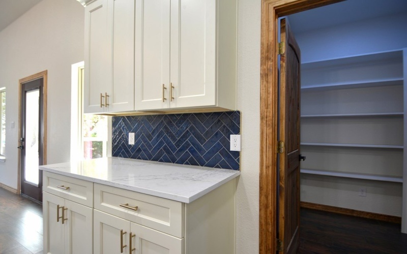 233 Old Oaks Path, Kerrville, TX 78028, 2 Bedrooms Bedrooms, ,2 BathroomsBathrooms,Residential,For Sale,233 Old Oaks Path,0,121013