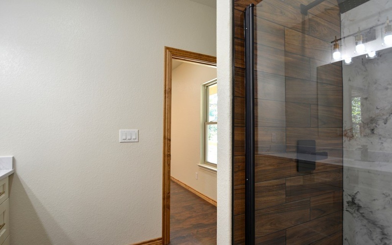 233 Old Oaks Path, Kerrville, TX 78028, 2 Bedrooms Bedrooms, ,2 BathroomsBathrooms,Residential,For Sale,233 Old Oaks Path,0,121013