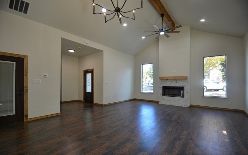 233 Old Oaks Path, Kerrville, TX 78028, 2 Bedrooms Bedrooms, ,2 BathroomsBathrooms,Residential,For Sale,233 Old Oaks Path,0,121013