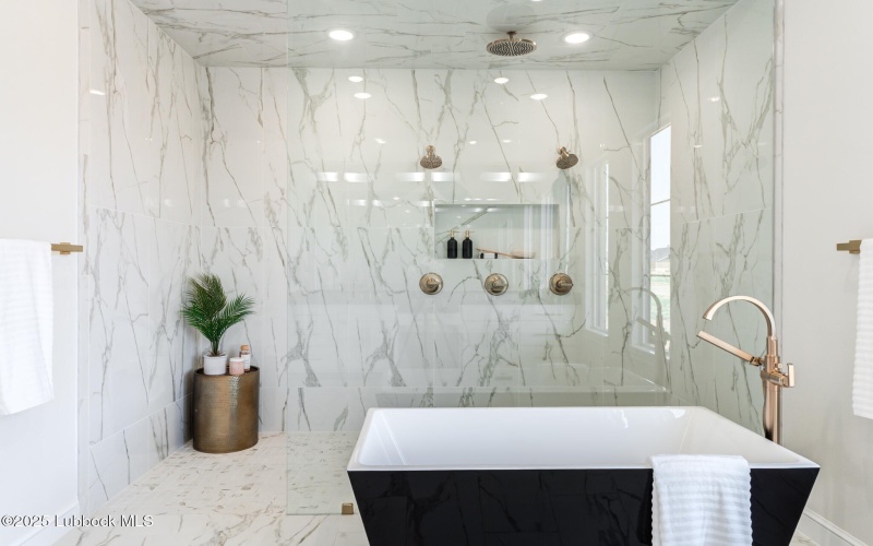 3902 148th Street, Lubbock, TX 79423, 5 Bedrooms Bedrooms, ,5 BathroomsBathrooms,Residential,For Sale,3902 148th Street,0,202555374