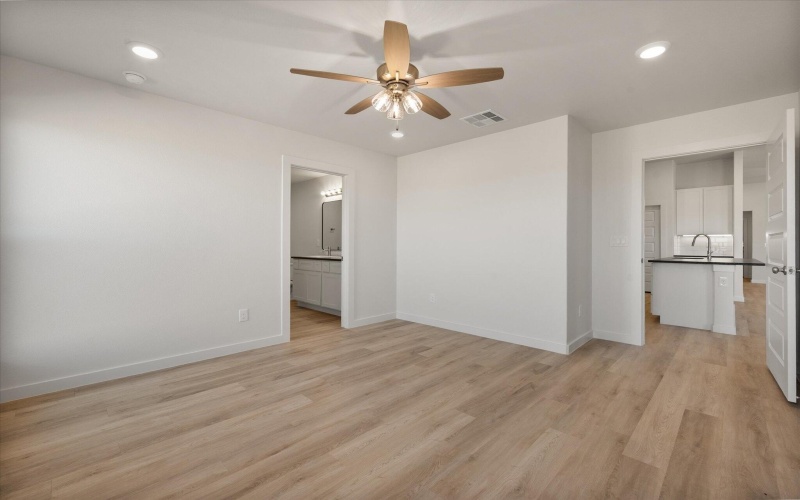 3118 138th Place, Lubbock, TX 79423, 4 Bedrooms Bedrooms, ,2 BathroomsBathrooms,Residential,For Sale,3118 138th Place,0,202563810