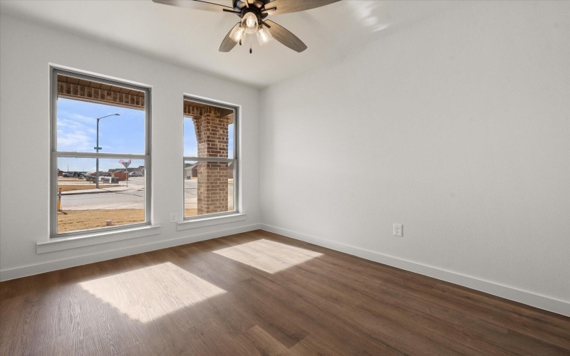 3120 138th Place, Lubbock, TX 79423, 4 Habitaciones Habitaciones , ,2 BañosBaños,Residential,En Venta,3120 138th Place,0,202563835