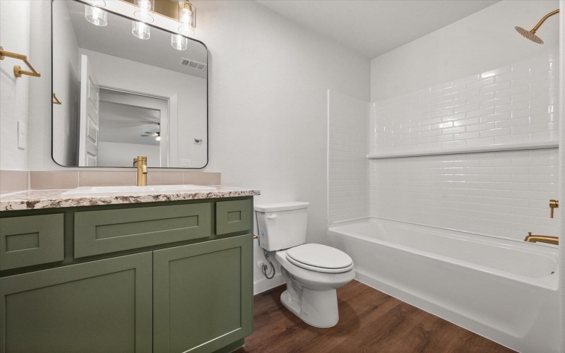 3120 138th Place, Lubbock, TX 79423, 4 Habitaciones Habitaciones , ,2 BañosBaños,Residential,En Venta,3120 138th Place,0,202563835