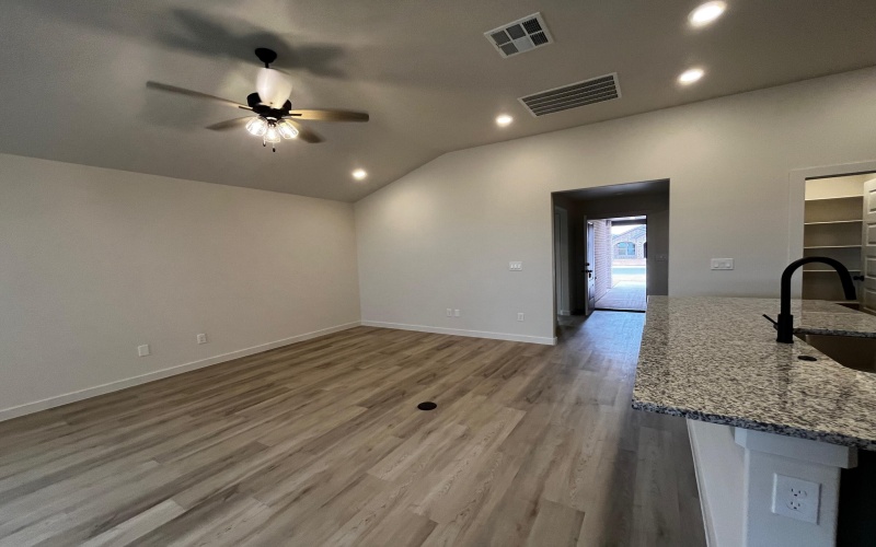 2016 Cottonwood Avenue, Wolfforth, TX 79382, 4 Bedrooms Bedrooms, ,2 BathroomsBathrooms,Residential,For Sale,2016 Cottonwood Avenue,0,202563837