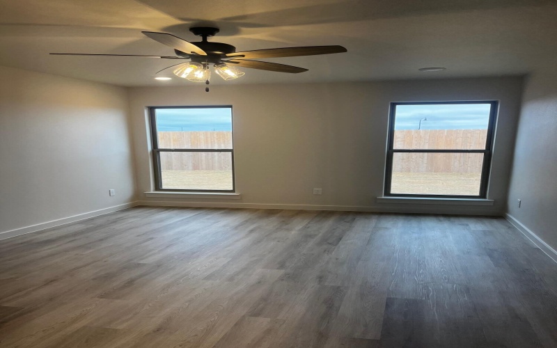 2016 Cottonwood Avenue, Wolfforth, TX 79382, 4 Bedrooms Bedrooms, ,2 BathroomsBathrooms,Residential,For Sale,2016 Cottonwood Avenue,0,202563837