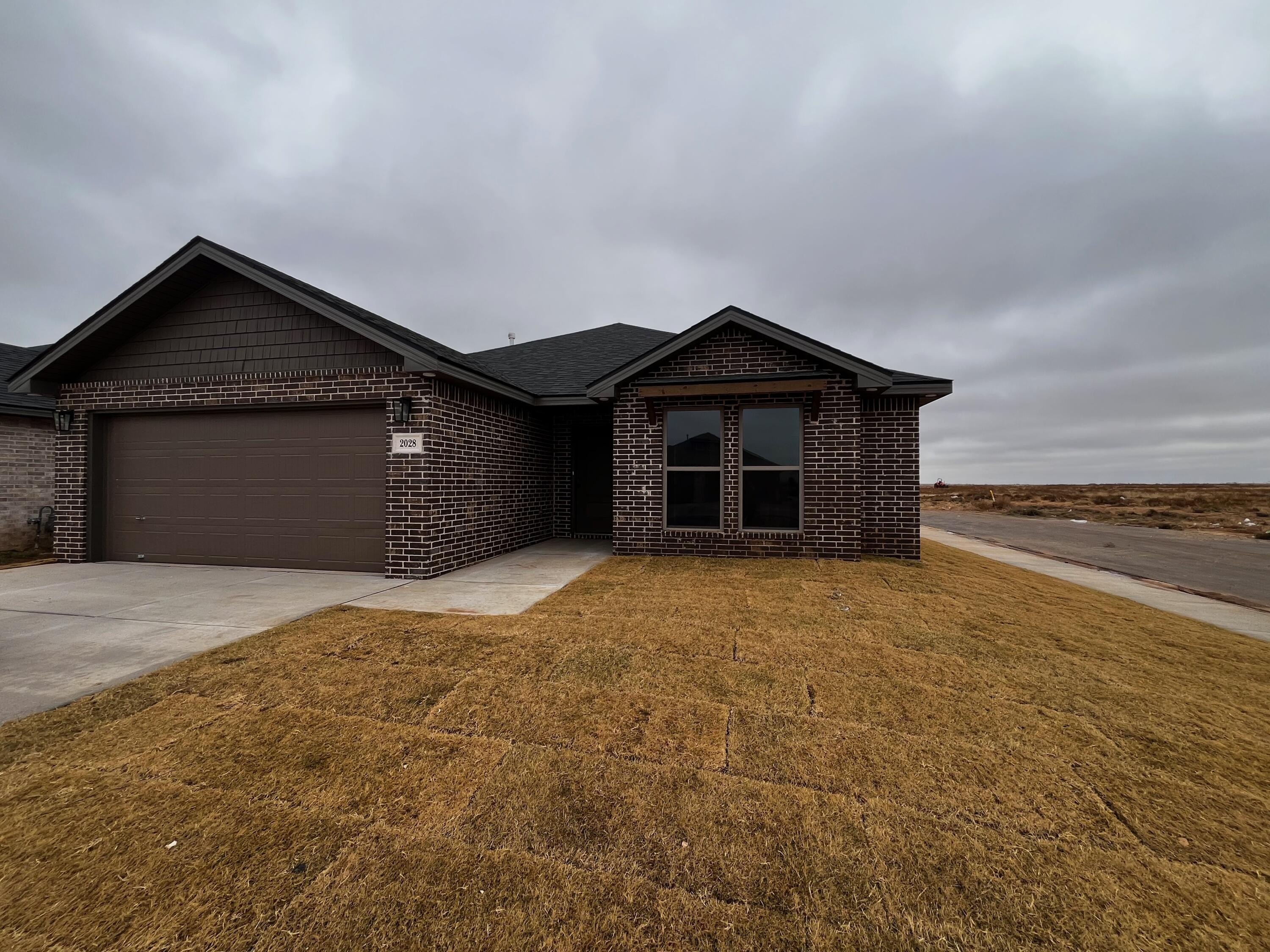 2028 Cottonwood Avenue, Wolfforth, TX 79382, 3 Bedrooms Bedrooms, ,2 BathroomsBathrooms,Residential,For Sale,2028 Cottonwood Avenue,0,202563839