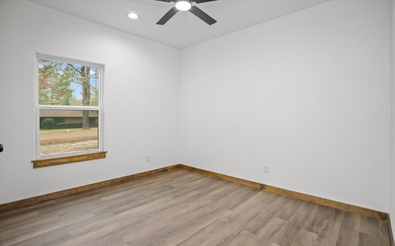 1405 Russell Ave, Lufkin, TX 74904, 3 Bedrooms Bedrooms, ,2 BathroomsBathrooms,Residential,For Sale,1405 Russell Ave,0,5107340