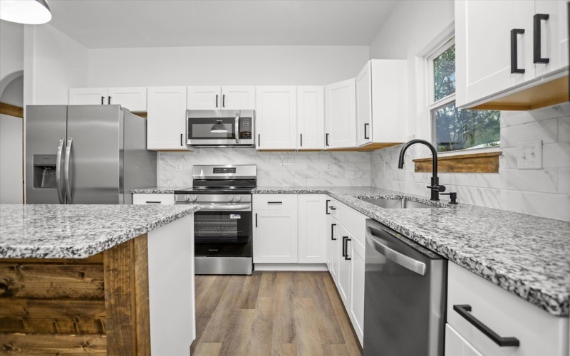 1405 Russell Ave, Lufkin, TX 74904, 3 Bedrooms Bedrooms, ,2 BathroomsBathrooms,Residential,For Sale,1405 Russell Ave,0,5107340