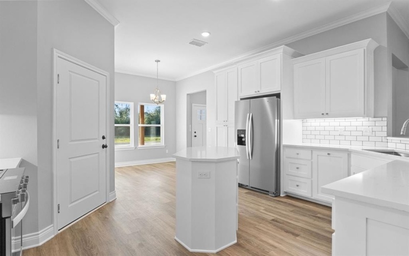 105 W Teal Drive, Troup, TX 75785, 3 Bedrooms Bedrooms, ,2 BathroomsBathrooms,Residential,For Sale,105 W Teal Drive,0,21125560