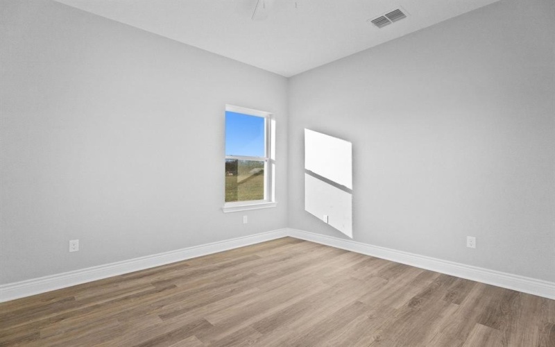 105 W Teal Drive, Troup, TX 75785, 3 Bedrooms Bedrooms, ,2 BathroomsBathrooms,Residential,For Sale,105 W Teal Drive,0,21125560