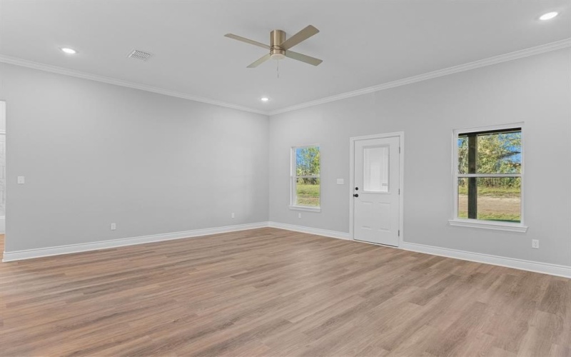 105 W Teal Drive, Troup, TX 75785, 3 Bedrooms Bedrooms, ,2 BathroomsBathrooms,Residential,For Sale,105 W Teal Drive,0,21125560